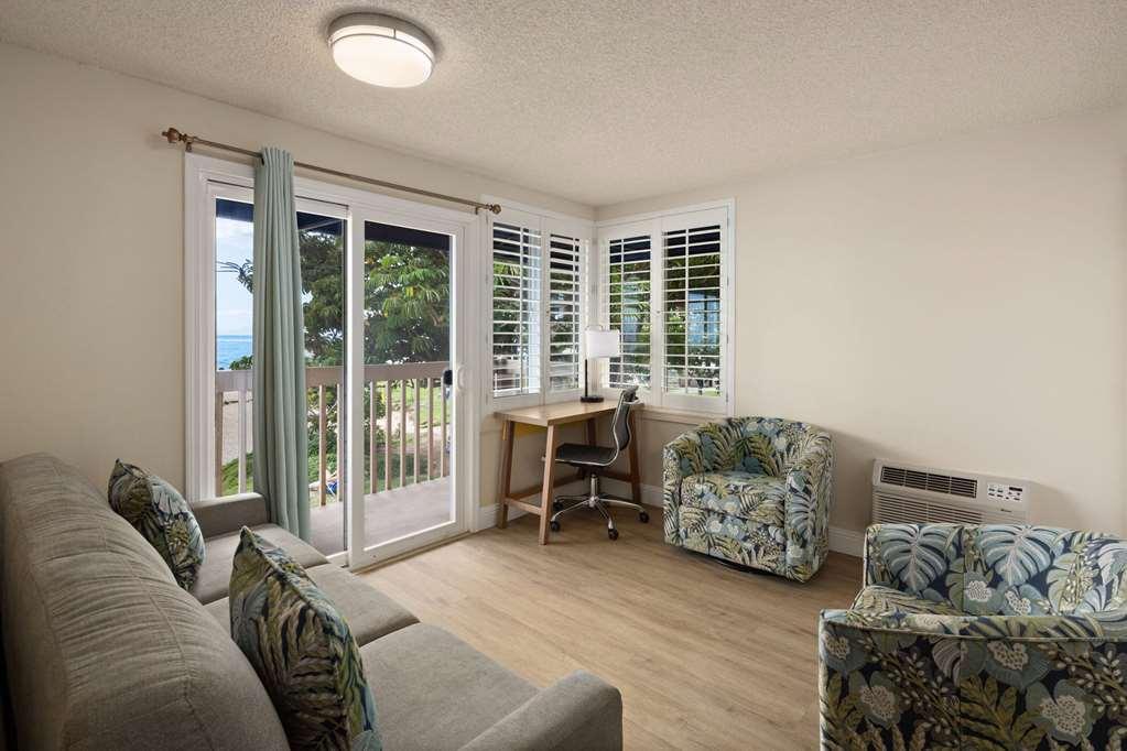 Days Inn By Wyndham Maui Oceanfront Wailea  Rom bilde