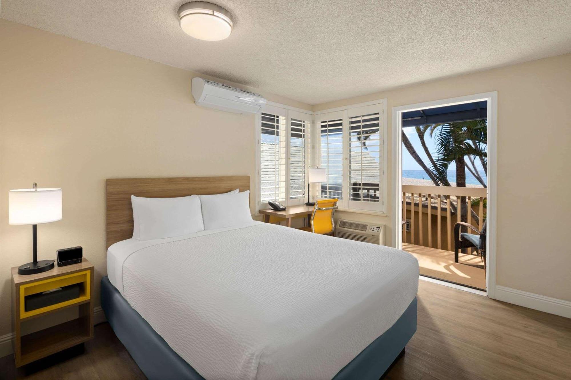 Days Inn By Wyndham Maui Oceanfront Wailea  Eksteriør bilde